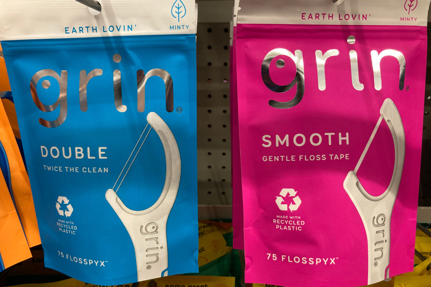Gendered floss for gendered experiences?