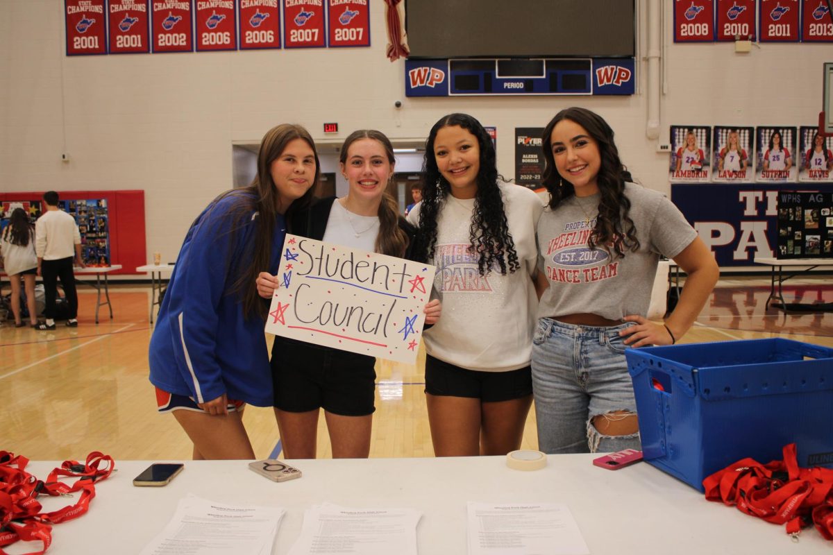 Student Council encourages freshman to take applications for their upcoming elections.