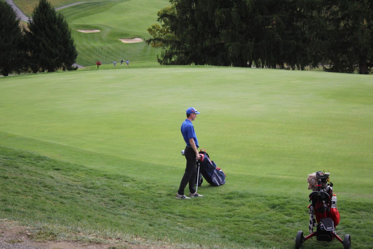 Andrew Pennybacker surveys the green.