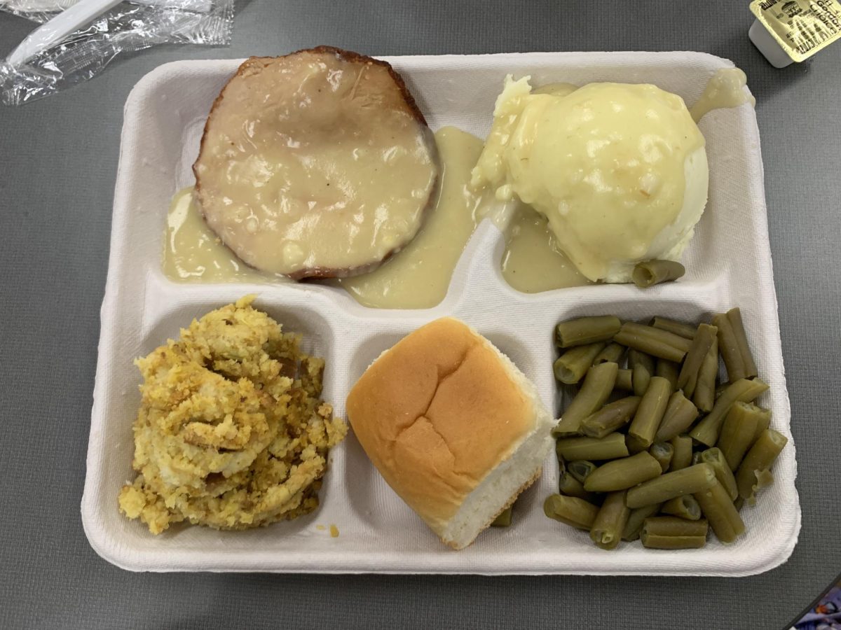 Everyone's favorite lunch, turkey dinner!!