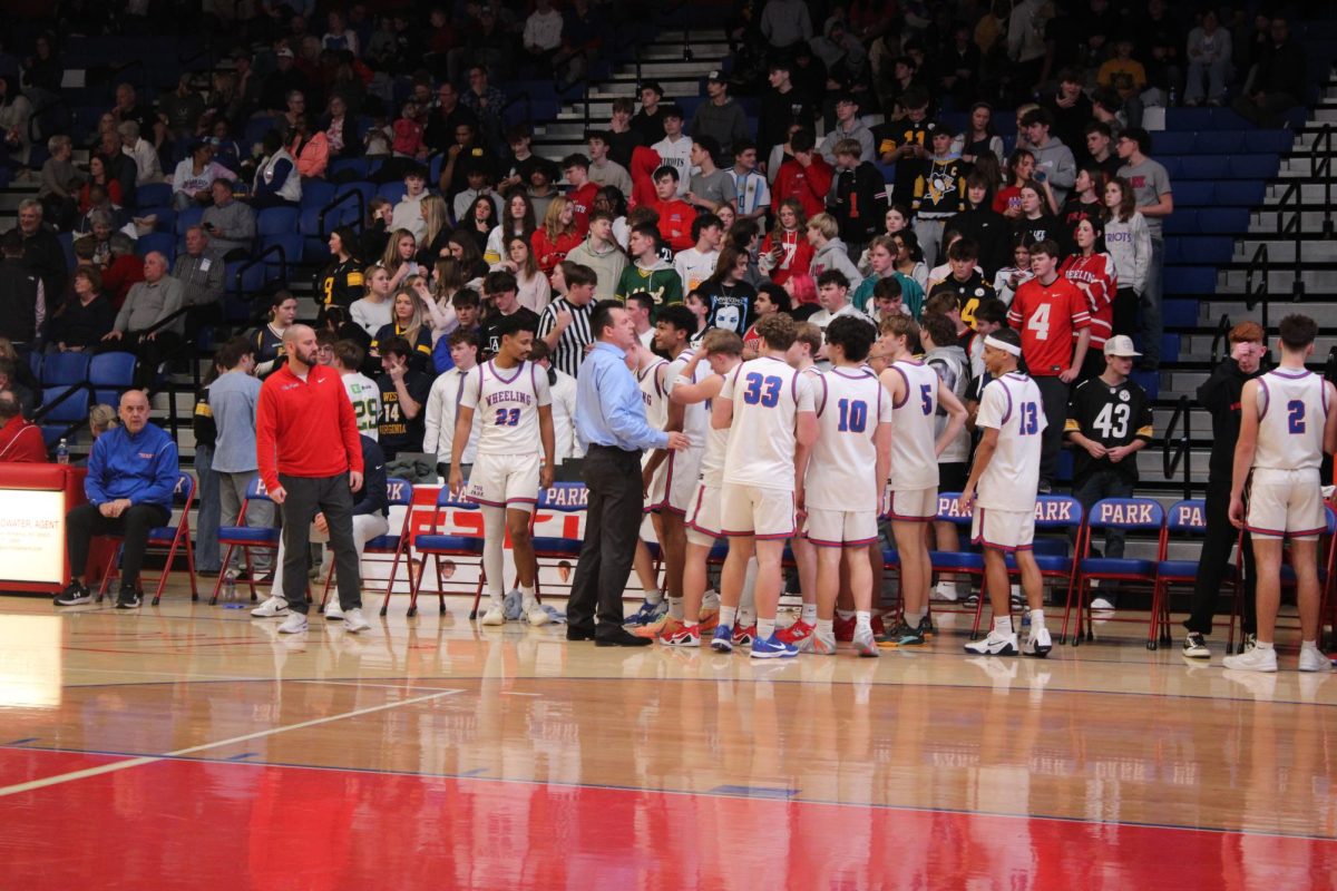 Boys Basketball Looks to Bounce Back