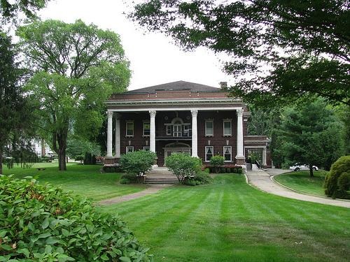 Oglebay Institute Stifle Fine Arts Center. Photo courtesy of Ryan Stanton.