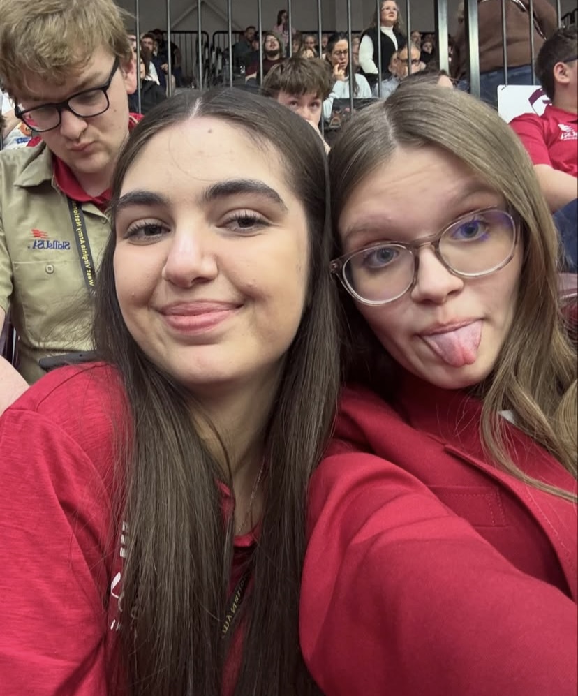 London Miller and Alexandra Glennon at the SkillsUSA awards ceremony.